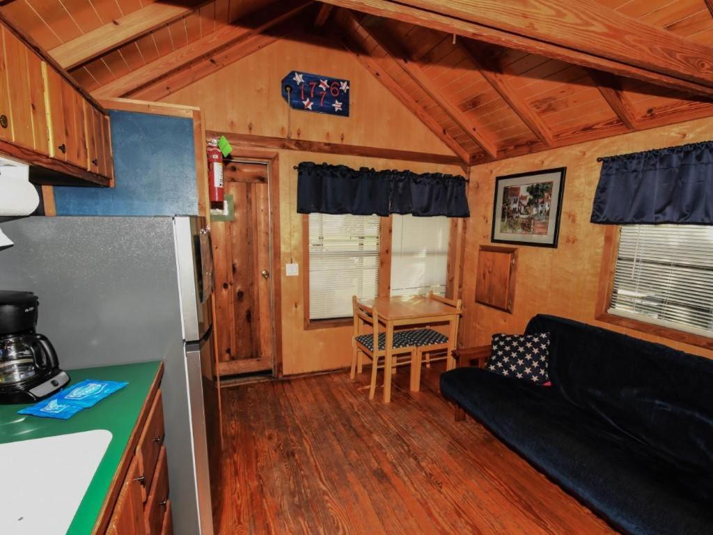 Lakeview Cedar Cabin - Uncle Sams Cabin - 3 Mead Exteriör bild